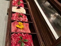 -左庭右院鲜牛肉火锅黑金店(陆家嘴中心店)