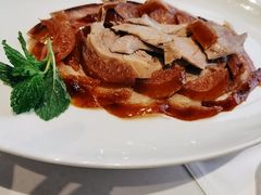 -贝勒爷·酥不腻烤鸭