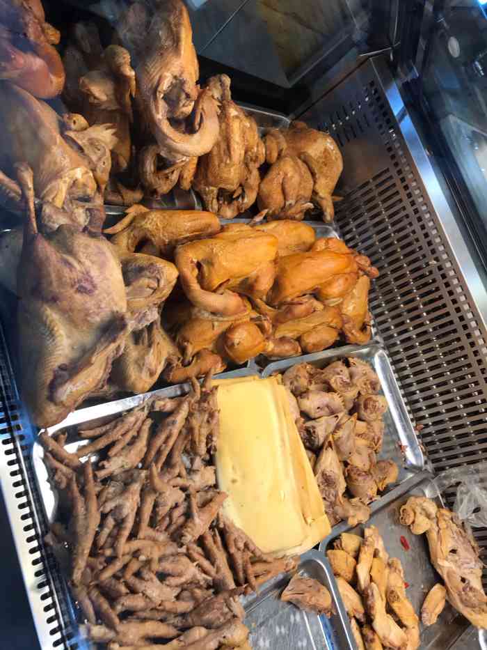 天桥陈扒鸡(镇国寺北街店)-"扒鸡好吃,特别喜欢吃,可惜固定时间卖,老.