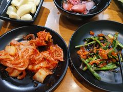 -肉甲韩国木炭烤肉(新壹街1店)