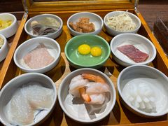 -良米山·云南野生菌过桥米线(上海首店)