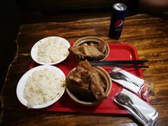 -万和春排骨砂锅米饭(湖北路店)
