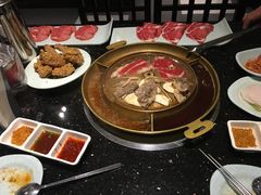 -猪啊牛呀羊啊铜盘烤肉(正大广场店)