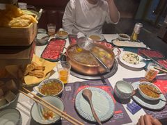 -牛村来人潮汕牛肉火锅(西单店)