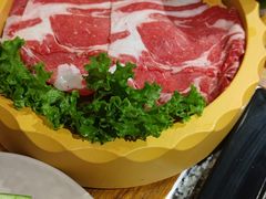 -老牌坊云南鱼豆花火锅(哈西万达店)