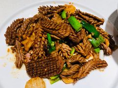 爆炒腰花-闫府私房菜·百年鲁菜(恒隆店)