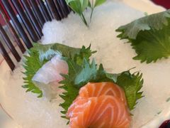 -万岛日本料理铁板烧(梅赛德斯奔驰店)