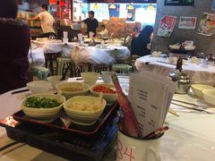 -鲜入围煮花胶鸡海鲜火锅