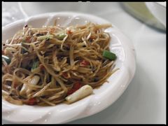 韭菜花炒洋芋-玉雪春天(中正花园店)