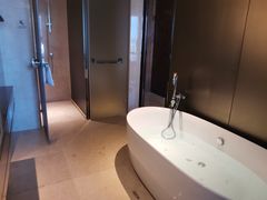 -广州天河希尔顿酒店