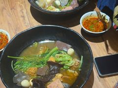 -万记麻辣烫国展总店