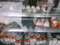 零售区-蜜蜂小象·榴莲千层蛋糕(时代汇11栋店)