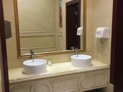 -维也纳国际酒店·上海虹桥火车站国家会展中心店