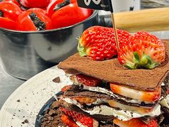 -W COLLECTIVE  DESSERT SHOP