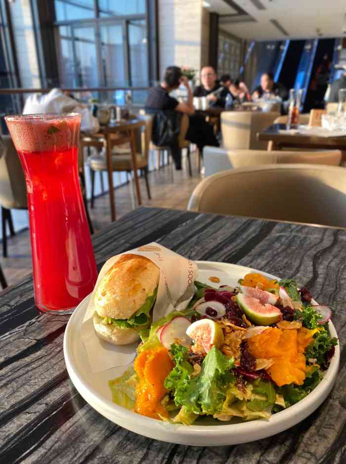 打卡——the woods餐厅一家在金融街购物楼上德西餐厅,环境不错有大