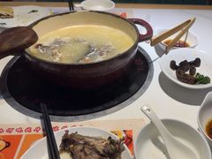 -黑鸡小馆(金源店)
