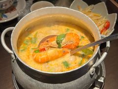 -大头虾越式风味餐厅(光明广场店)