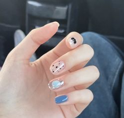 -初心纹眉洗眉·美睫专业店