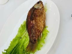 香茅草烤鲫鱼-蝴蝶泉宾馆-中餐厅