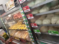 -711便利店(黄岛青医店)