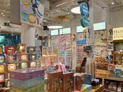 -猫的天空之城概念书店(杭州南宋御街店)