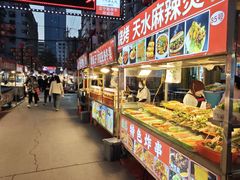-正宁路小吃夜市