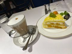 拿铁咖啡-COVA(新天地Xintiandi店)