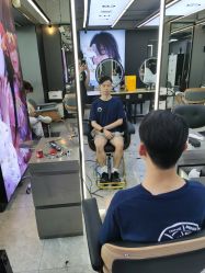 -藤野造型烫发染发