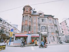 -梅记大块头爆鱼店(乍浦路店)