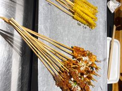 -卞二小串·鹤岗烧烤·坑烤(永定路店)