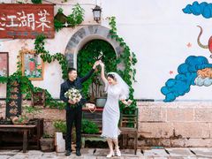 -爱我旅拍婚纱摄影(大理店)