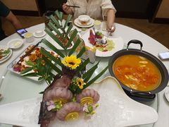 -双子楼大酒店(城开国际写字楼店)