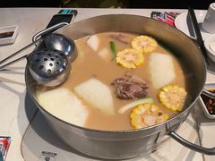 -肥仔文澳门猪骨煲(南京西路店)