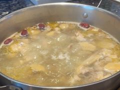 -一席地·本地鸡窝·杭帮鸡火锅(萧山银隆百货店)