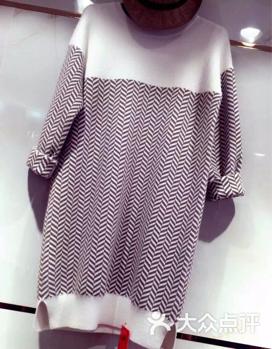 lala女装图片 - 第3张