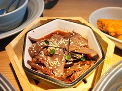 牛杂-蜜桃餐厅·伴山(绿宝广场店)