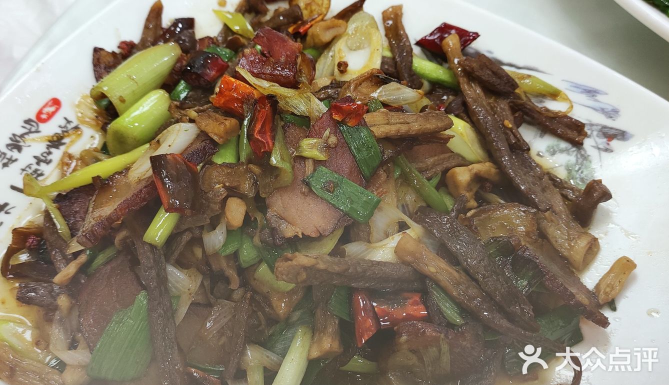 来景区不想挨宰，可以来这家吃！