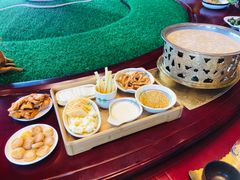 -蒙古大营·蒙古演绎餐厅(赛马场店)