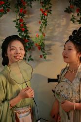 -一揽芳华汉服旗袍体验馆(拙政园店)