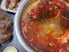 -周良天山牛杂城(天山路总店)