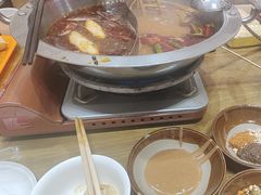 -黔哆哆地摊酸汤火锅(清湖店)