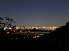 -鬼笑石后山停车场