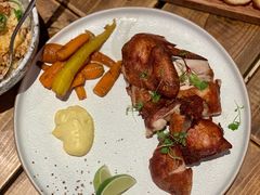 泰味慢烤鸡-Brut Eatery悦璞食堂(建国东路店)