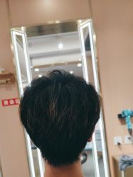 -一東造型烫发染发