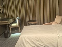 -维也纳国际酒店·广州南站钟村地铁站店