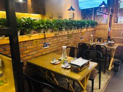 大堂-陈记农家挂炉烤肉(雁南一路店)