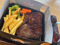 -菲滋意式餐厅(金华银泰城店)