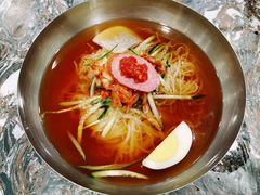 -啊美丽炭火烤肉(滑翔一店)