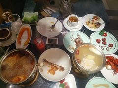 -小天鹅戴斯酒店鲸鲨百汇创作料理