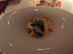 温泉蛋-弦月窗LUNETTE BY AMANDA(复兴路店)